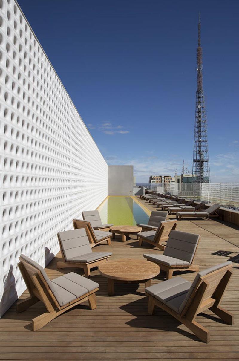 B Hotel 巴西利亚 外观 照片 The rooftop pool